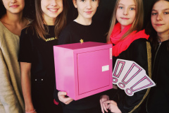 Różowa skrzyneczka - Magdalena Koloch